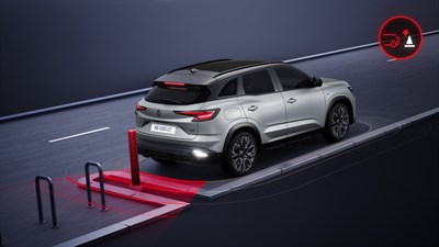freinage automatique d'urgence marche arrière - safety control - Renault Austral full hybrid E-Tech 